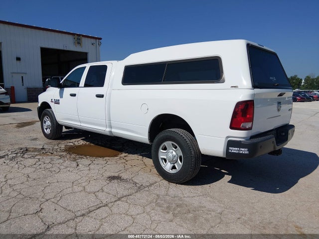3C63R3GL0HG710518 RAM 3500 Tradesman 4x4 8&#039; Box