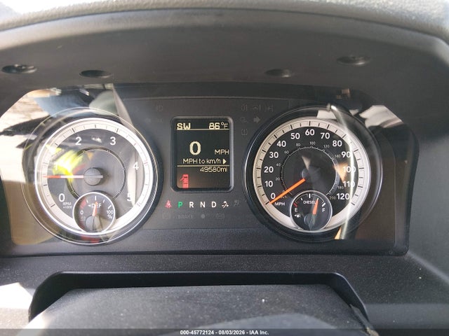 3C63R3GL0HG710518 RAM 3500 Tradesman 4x4 8&#039; Box