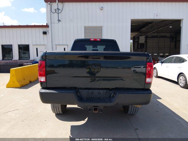 3C6TR5HTXJG343658 RAM 2500 Tradesman 4x4 8&#039; Box