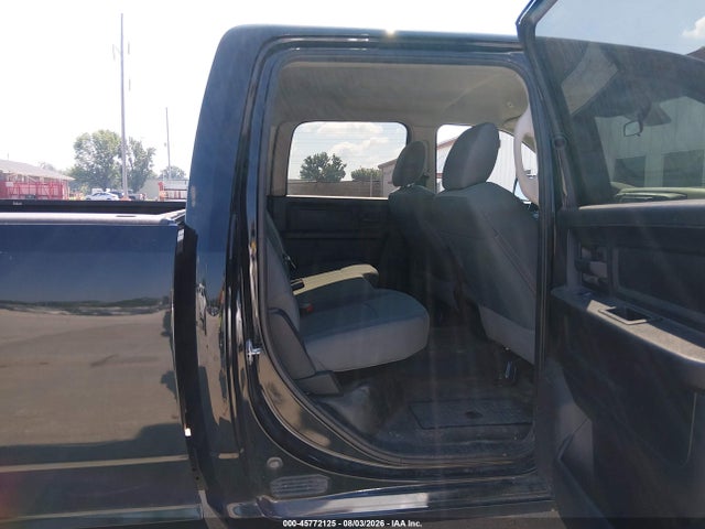 3C6TR5HTXJG343658 RAM 2500 Tradesman 4x4 8&#039; Box