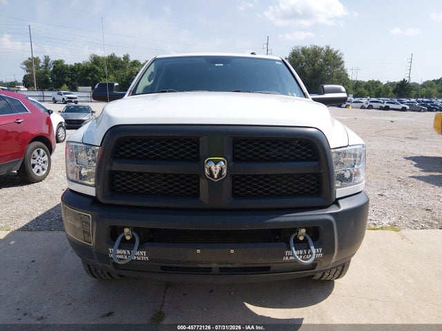 3C63R3GL1HG710513 RAM 3500 Tradesman 4x4 8&#039; Box