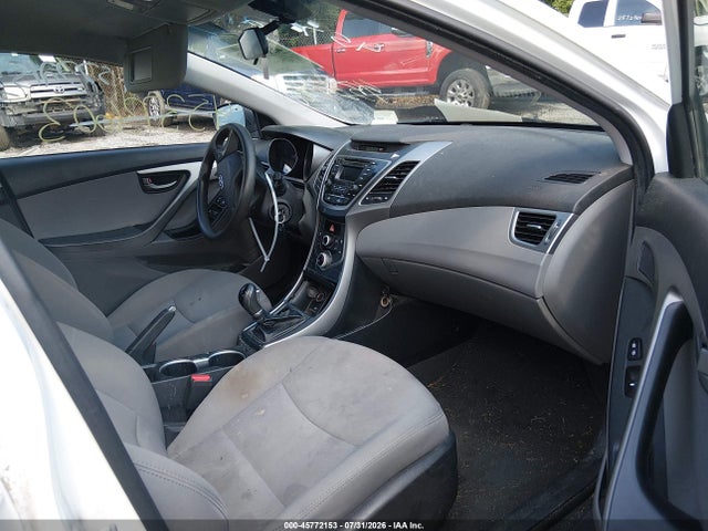 Продаж на аукціоні авто 2016 Hyundai Elantra Se, vin: 5NPDH4AE4GH765818, номер лоту: 45772153
