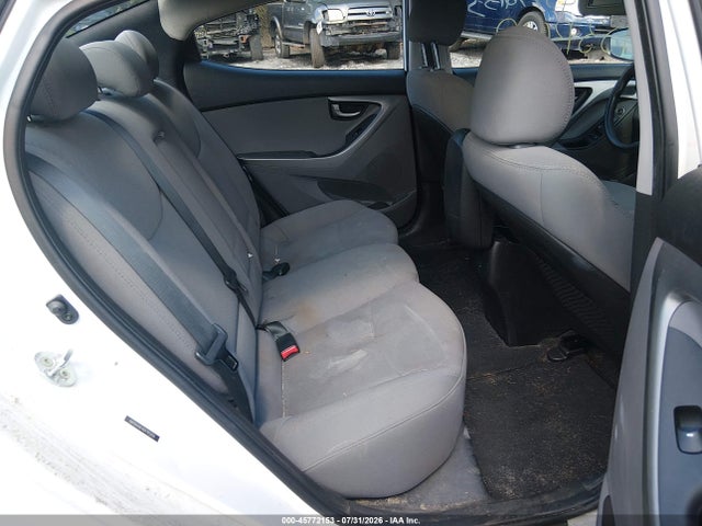 Продаж на аукціоні авто 2016 Hyundai Elantra Se, vin: 5NPDH4AE4GH765818, номер лоту: 45772153