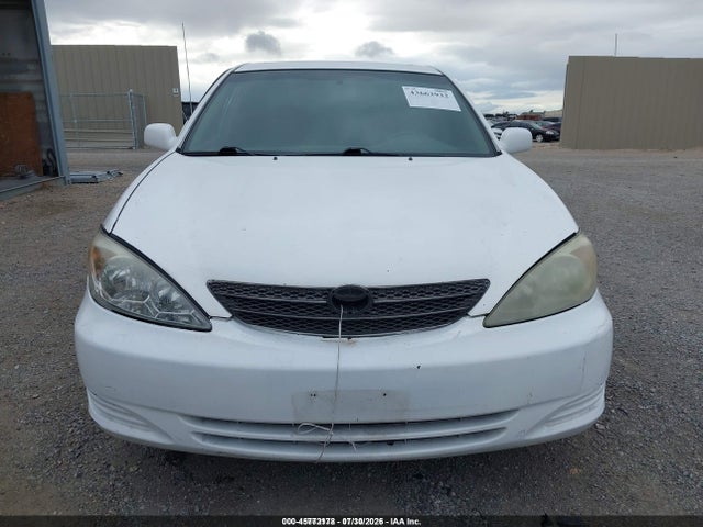 2002 Toyota Camry Le მანქანა იყიდება აუქციონზე, vin: 4T1BE32K92U022323, აუქციონის ნომერი: 45772178