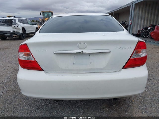 2002 Toyota Camry Le მანქანა იყიდება აუქციონზე, vin: 4T1BE32K92U022323, აუქციონის ნომერი: 45772178