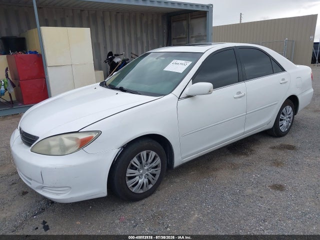 2002 Toyota Camry Le მანქანა იყიდება აუქციონზე, vin: 4T1BE32K92U022323, აუქციონის ნომერი: 45772178