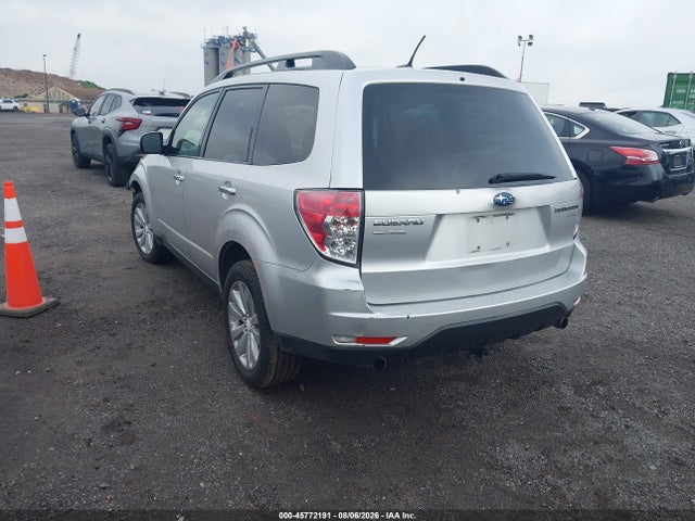 Продажа на аукционе авто 2011 Subaru Forester 2.5x Premium, vin: JF2SHADC4BH779940, номер лота: 45772191