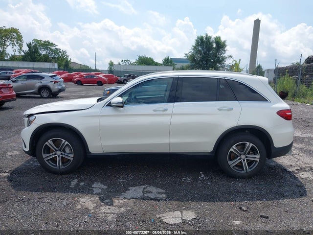 Продаж на аукціоні авто 2016 Mercedes-benz Glc 300 4matic, vin: WDC0G4KB2GF074734, номер лоту: 45772207