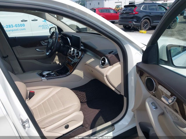 Продаж на аукціоні авто 2016 Mercedes-benz Glc 300 4matic, vin: WDC0G4KB2GF074734, номер лоту: 45772207
