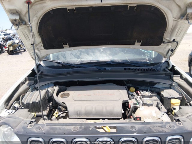 ZACCJABB3JPH94504 Jeep Renegade Latitude Fwd