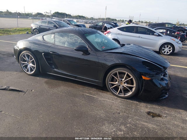 45772246 :رقم المزاد ، WP0AA2A83JS260173 vin ، 2018 Porsche 718 Cayman مزاد بيع