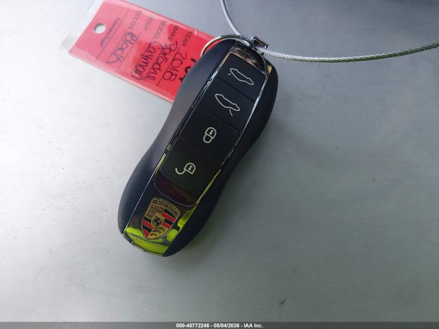 45772246 :رقم المزاد ، WP0AA2A83JS260173 vin ، 2018 Porsche 718 Cayman مزاد بيع