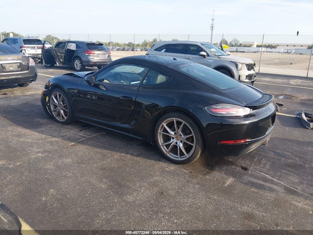 45772246 :رقم المزاد ، WP0AA2A83JS260173 vin ، 2018 Porsche 718 Cayman مزاد بيع