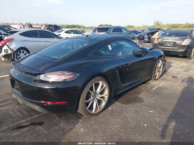 45772246 :رقم المزاد ، WP0AA2A83JS260173 vin ، 2018 Porsche 718 Cayman مزاد بيع