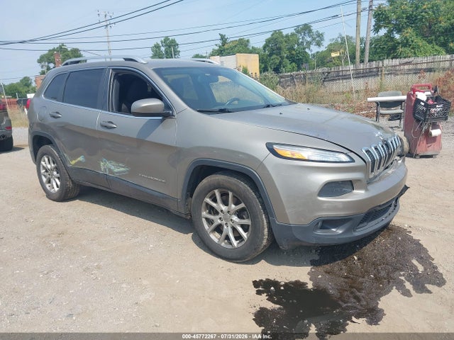 Продажа на аукционе авто 2016 Jeep Cherokee Latitude, vin: 1C4PJLCB5GW312199, номер лота: 45772267