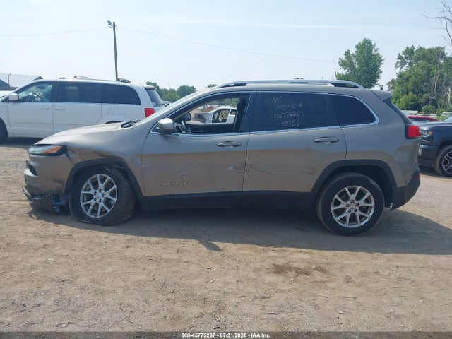 45772267 :رقم المزاد ، 1C4PJLCB5GW312199 vin ، 2016 Jeep Cherokee Latitude مزاد بيع