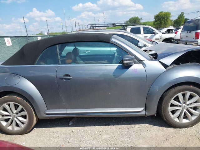2017 Volkswagen Beetle #pinkbeetle/1.8t Classic/1.8t S/1.8t Se/1.8t Sel მანქანა იყიდება აუქციონზე, vin: 3VW517AT6HM808492, აუქციონის ნომერი: 45772292