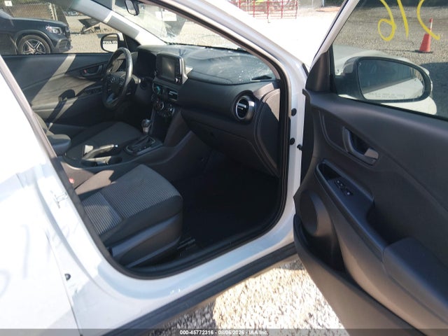 2018 Hyundai Kona Sel მანქანა იყიდება აუქციონზე, vin: KM8K62AA0JU101684, აუქციონის ნომერი: 45772316