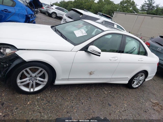 Aukcja sprzedaży 2014 Mercedes-benz C 300 Sport 4matic, vin: WDDGF8AB7EG247421, numer aukcji: 45772331