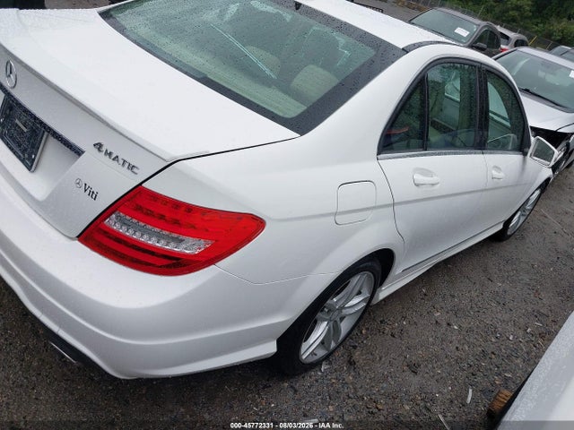 Aukcja sprzedaży 2014 Mercedes-benz C 300 Sport 4matic, vin: WDDGF8AB7EG247421, numer aukcji: 45772331