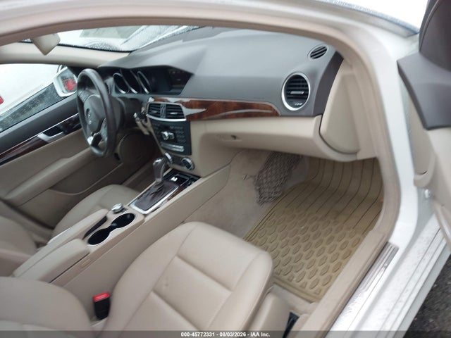 Aukcja sprzedaży 2014 Mercedes-benz C 300 Sport 4matic, vin: WDDGF8AB7EG247421, numer aukcji: 45772331