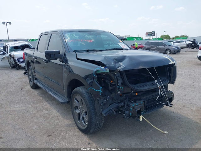 2023 Ford F-150 Lightning Lariat მანქანა იყიდება აუქციონზე, vin: 1FTVW1EL9PWG20219, აუქციონის ნომერი: 45772468