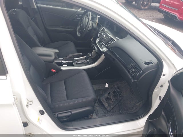 45772478 :رقم المزاد ، 1HGCR2F53FA151162 vin ، 2015 Honda Accord Sport مزاد بيع