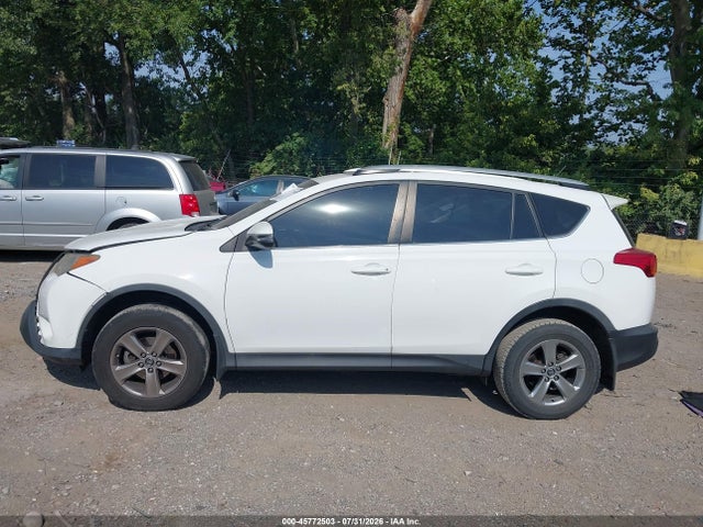 45772503 :رقم المزاد ، 2T3RFREV3FW354548 vin ، 2015 Toyota Rav4 Xle مزاد بيع