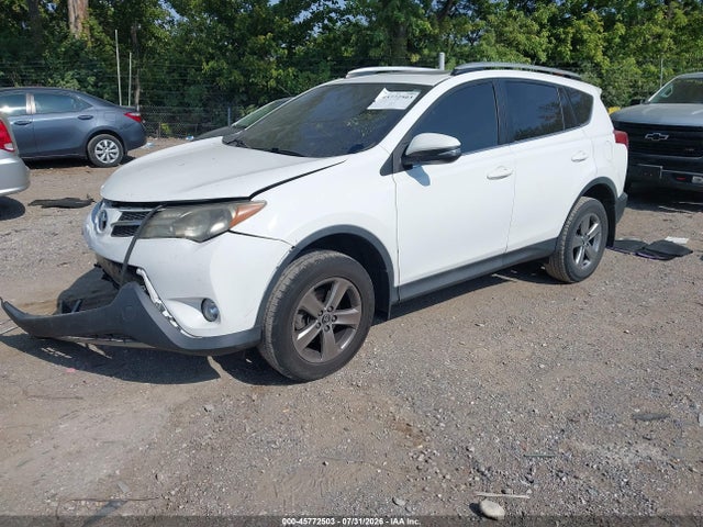 45772503 :رقم المزاد ، 2T3RFREV3FW354548 vin ، 2015 Toyota Rav4 Xle مزاد بيع