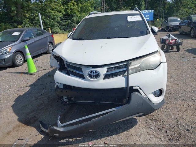 45772503 :رقم المزاد ، 2T3RFREV3FW354548 vin ، 2015 Toyota Rav4 Xle مزاد بيع