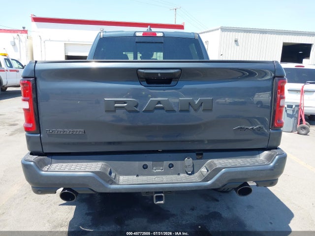 2026 Ram 1500 Laramie  4x4 5'7 Box მანქანა იყიდება აუქციონზე, vin: 1C6SRFJT4TN283544, აუქციონის ნომერი: 45772505