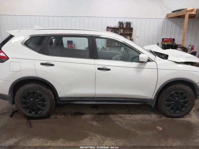 45772524 :رقم المزاد ، KNMAT2MV4HP501912 vin ، 2017 Nissan Rogue S مزاد بيع