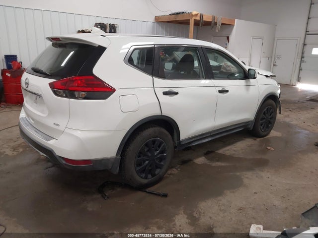 45772524 :رقم المزاد ، KNMAT2MV4HP501912 vin ، 2017 Nissan Rogue S مزاد بيع