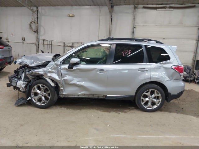 45772539 :رقم المزاد ، JF2SJAWC6JH593347 vin ، 2018 Subaru Forester 2.5i Touring مزاد بيع