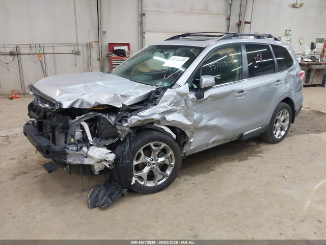 45772539 :رقم المزاد ، JF2SJAWC6JH593347 vin ، 2018 Subaru Forester 2.5i Touring مزاد بيع