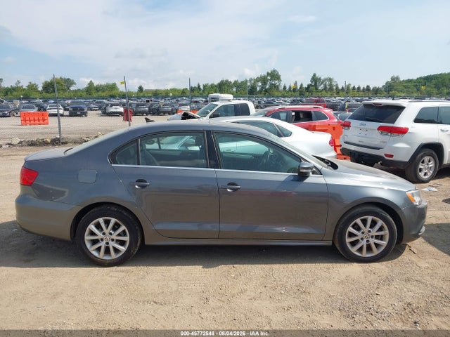 Продажа на аукционе авто 2014 Volkswagen Jetta 1.8t Se, vin: 3VWD07AJ3EM333151, номер лота: 45772548