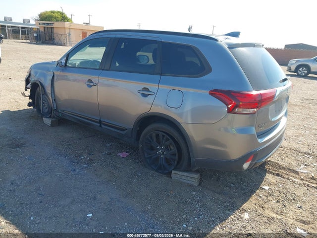 2018 Mitsubishi Outlander Le მანქანა იყიდება აუქციონზე, vin: JA4AD3A30JZ064288, აუქციონის ნომერი: 45772577
