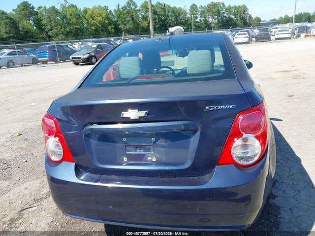 Chevrolet Sonic Ls Auto 2015 1G1JA5SG6F4176702 Image 17