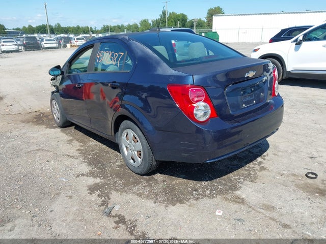 Chevrolet Sonic Ls Auto 2015 1G1JA5SG6F4176702 Image 3