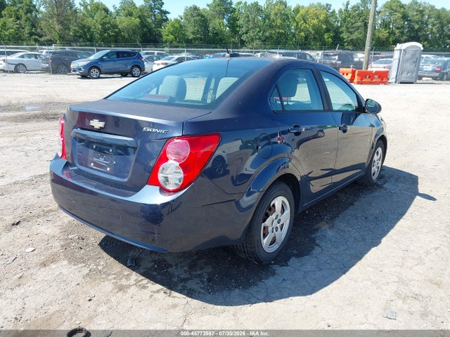 Chevrolet Sonic Ls Auto 2015 1G1JA5SG6F4176702 Image 4