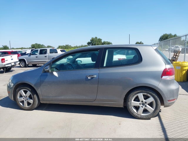 Aukcja sprzedaży 2010 Volkswagen Golf 2-door, vin: WVWAA7AJ4AW293305, numer aukcji: 45772657