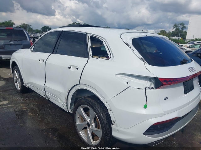 2025 Audi All-new Q5 Premium Plus Tfsi Quattro S Tronic მანქანა იყიდება აუქციონზე, vin: WA12AAGU1S2041663, აუქციონის ნომერი: 45772666