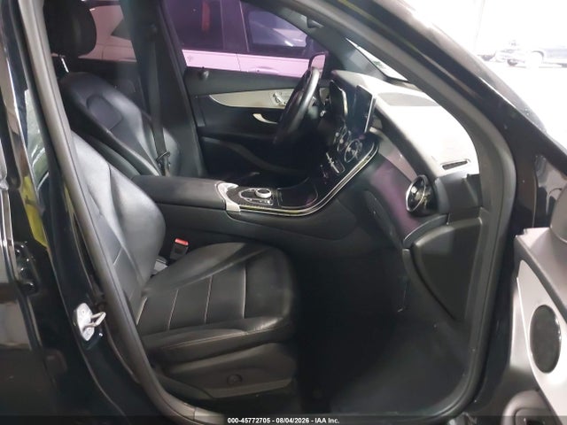 Продаж на аукціоні авто 2019 Mercedes-benz Glc 300, vin: WDC0G4JB8KV134497, номер лоту: 45772705
