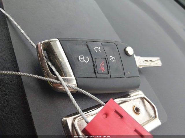 Продажа на аукционе авто 2017 Volkswagen Golf Gti Autobahn 4-door/s 4-door/se 4-door/sport 4-door, vin: 3VW5T7AU0HM033707, номер лота: 45772724