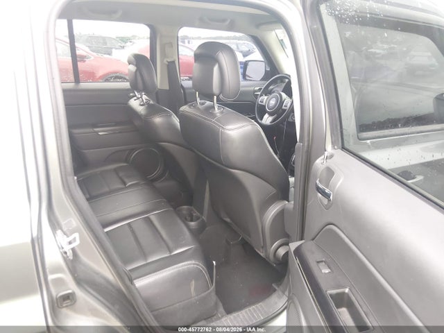 45772762 :رقم المزاد ، 1J4NF4GB5BD245031 vin ، 2011 Jeep Patriot Latitude X مزاد بيع