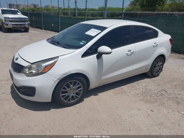 KIA RIO LX 2014 KNADM4A37E6403321 Image 2