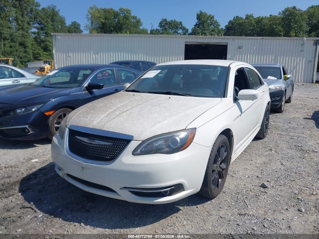 Aukcja sprzedaży 2014 Chrysler 200 Limited, vin: 1C3CCBCG2EN186311, numer aukcji: 45772769
