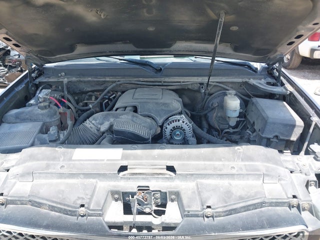 45772797 :رقم المزاد ، 1GNSCCE02BR178217 vin ، 2011 Chevrolet Tahoe Ltz مزاد بيع