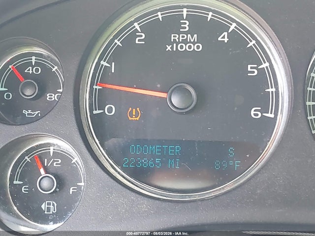 45772797 :رقم المزاد ، 1GNSCCE02BR178217 vin ، 2011 Chevrolet Tahoe Ltz مزاد بيع