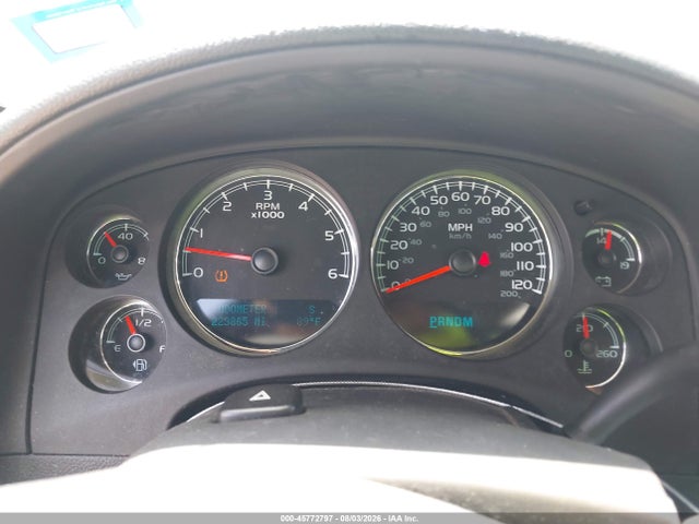 45772797 :رقم المزاد ، 1GNSCCE02BR178217 vin ، 2011 Chevrolet Tahoe Ltz مزاد بيع